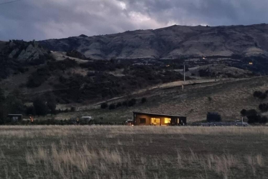Queensberry Relax In Rural Wanakaヴィラ エクステリア 写真